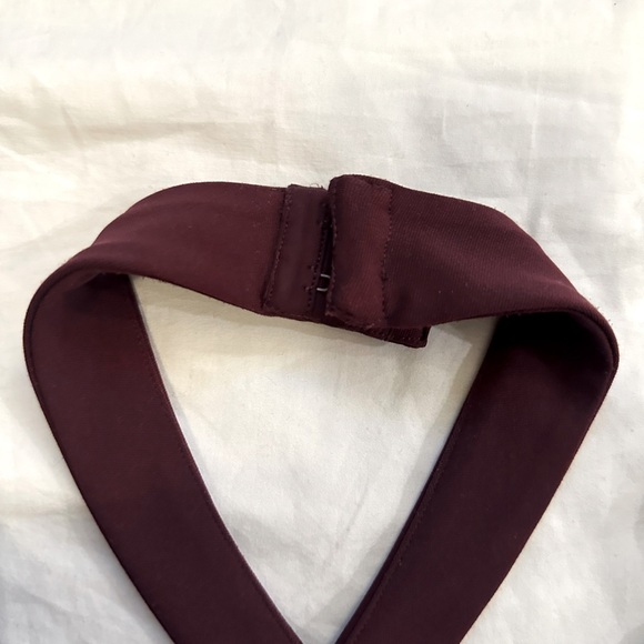 Maroon Midi Dress Cross Neck Design Slim Fit Zip Back Size Small - Picture 4 of 8